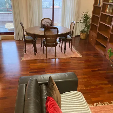 公寓 Residencia Albuquerque 圣玛丽亚大德费拉